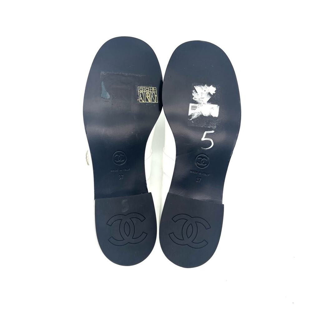 Chanel CC Logo Turnlock Calfskin Patent Leather Cap Toe Maryjane Flats Shoes 37 - Picture 10 of 13